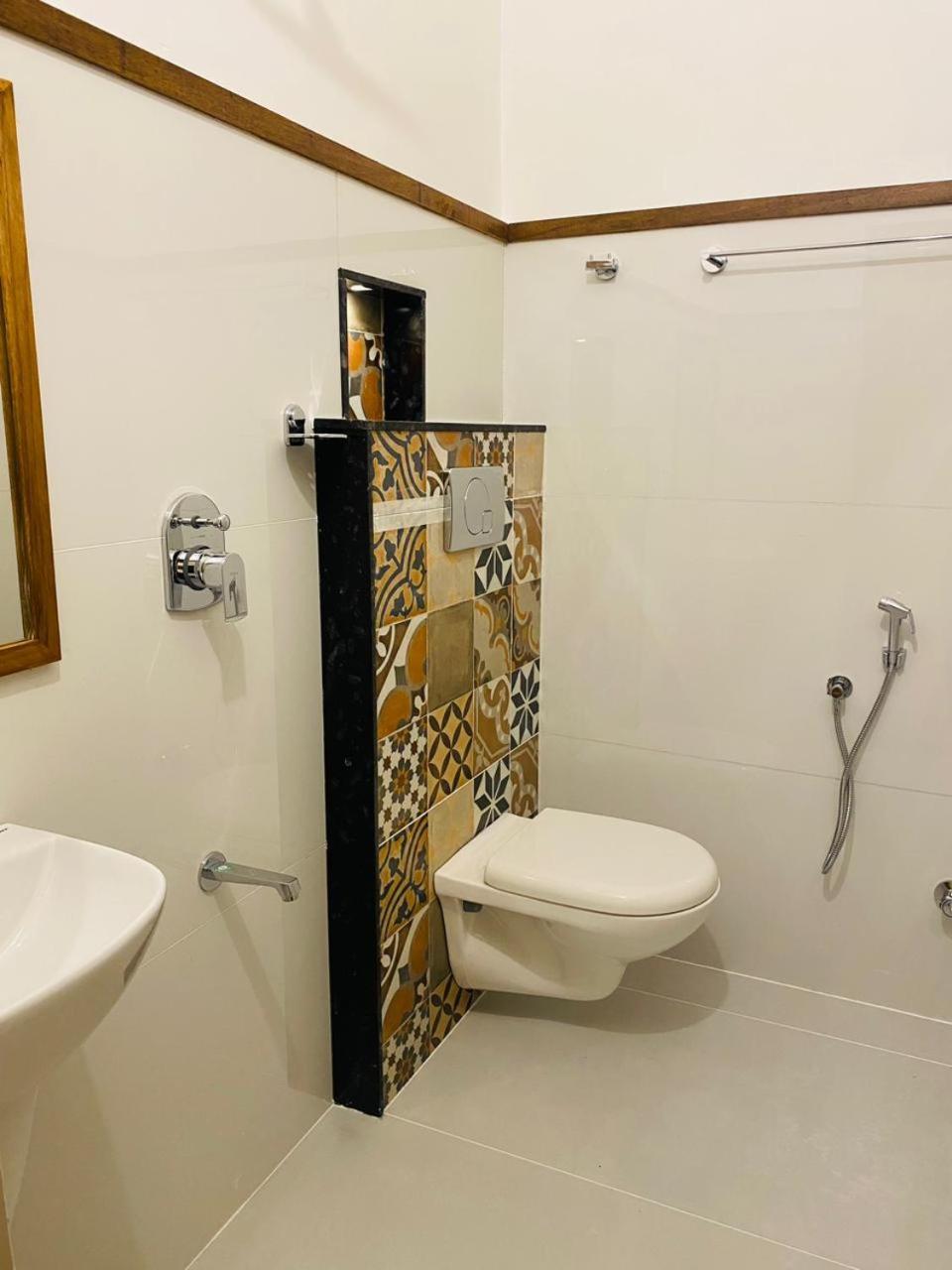 Rio Rooms Mims Calicut ภายนอก รูปภาพ