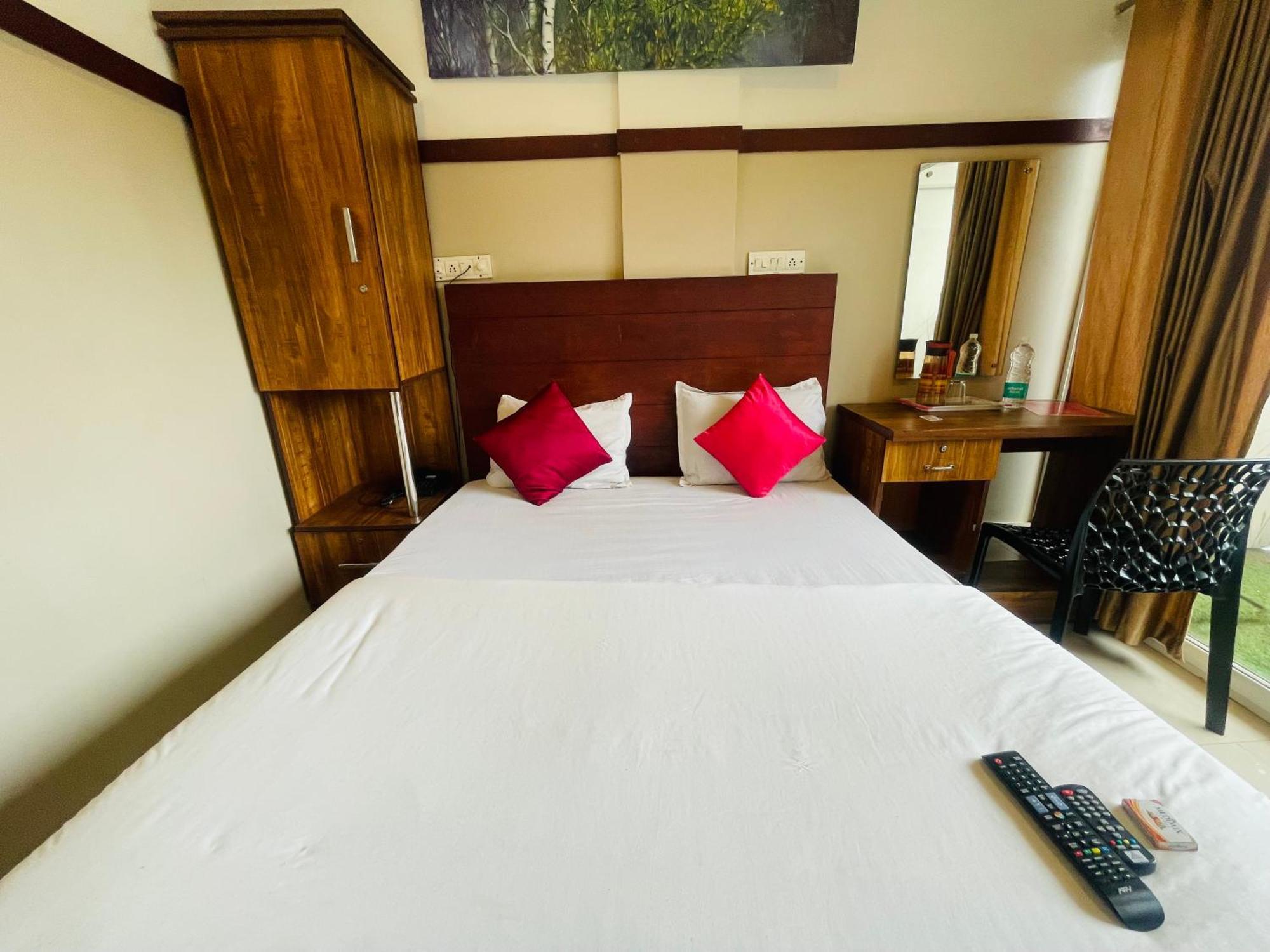 Rio Rooms Mims Calicut ภายนอก รูปภาพ