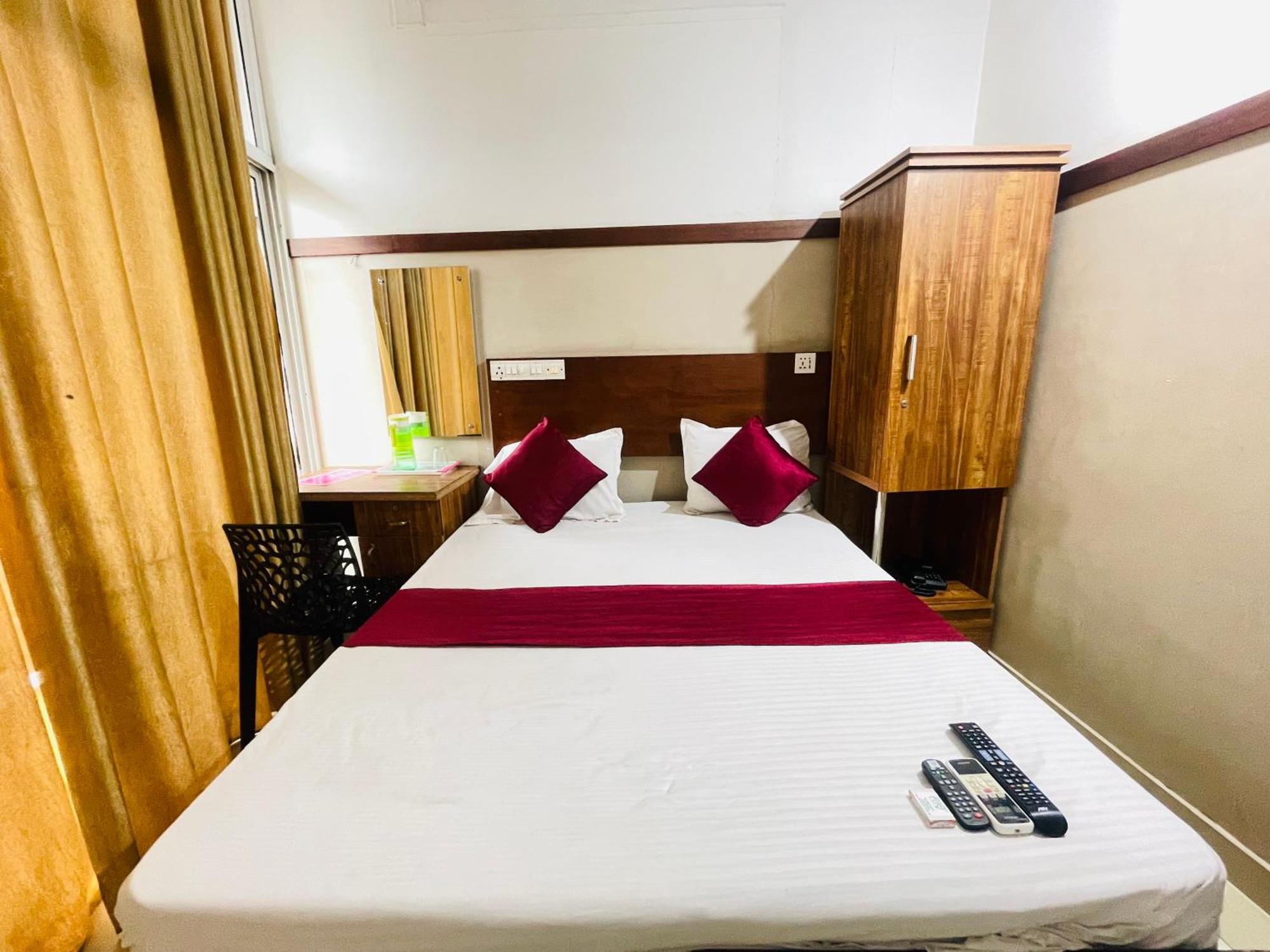Rio Rooms Mims Calicut ภายนอก รูปภาพ