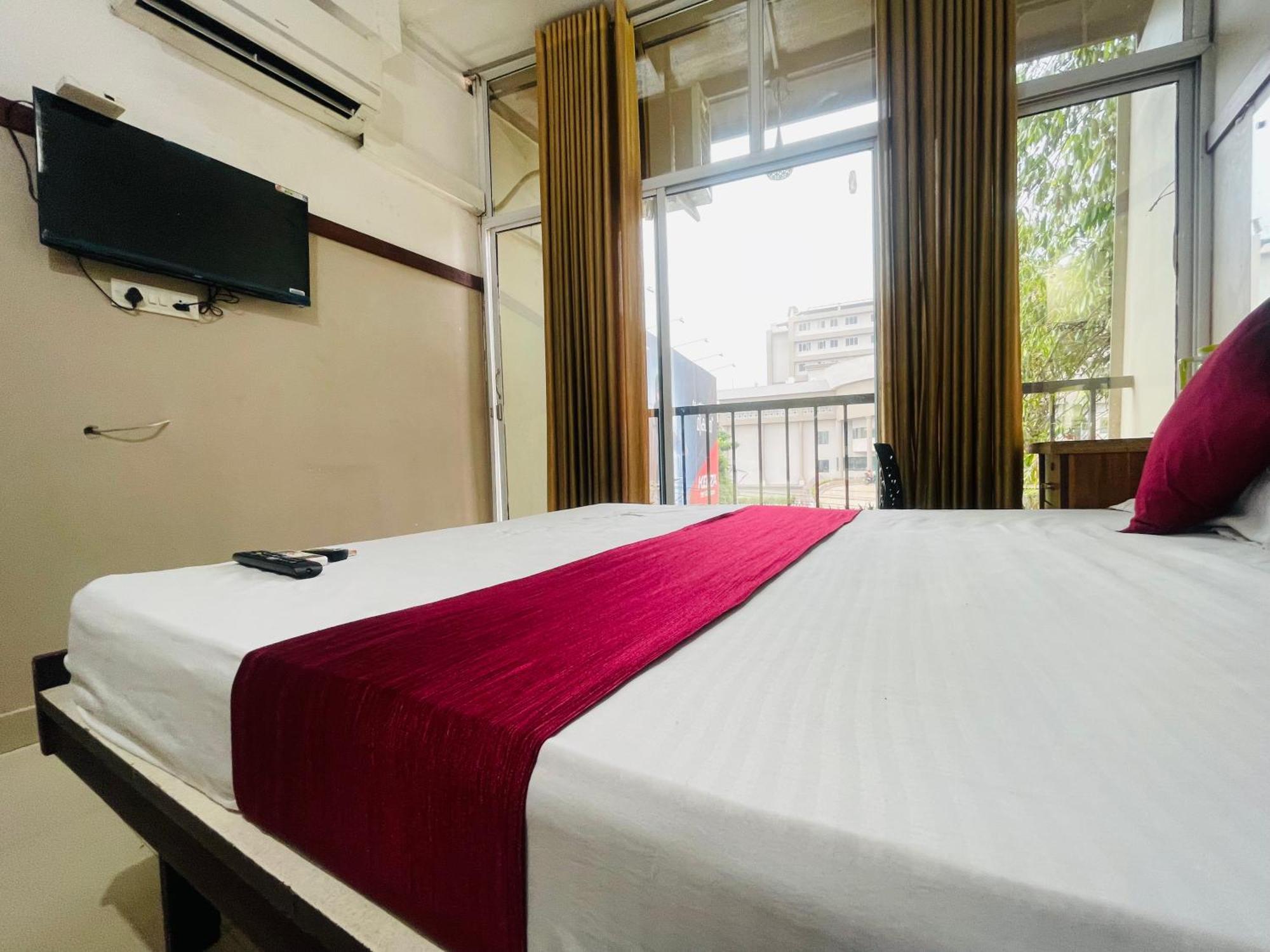 Rio Rooms Mims Calicut ภายนอก รูปภาพ