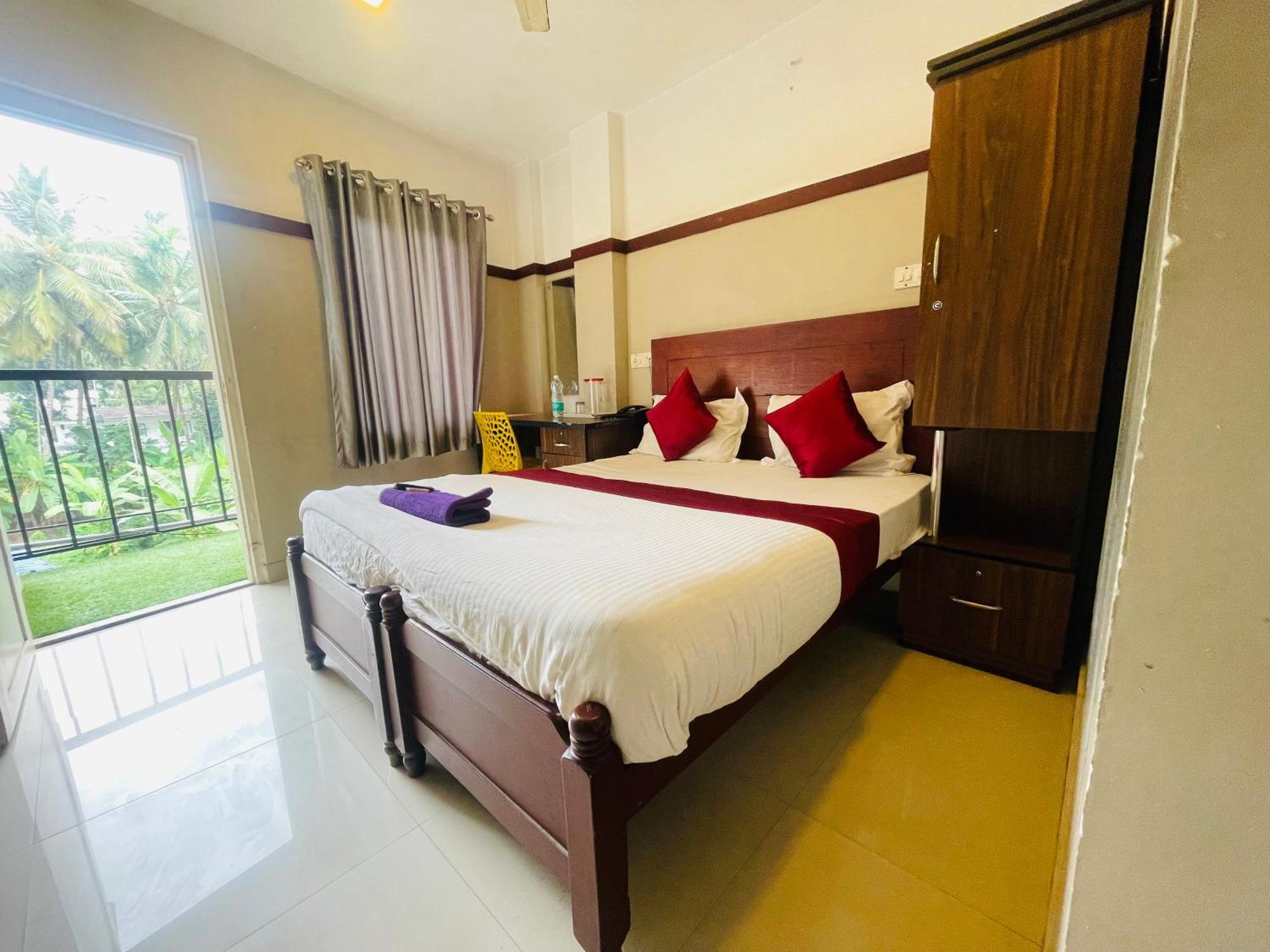 Rio Rooms Mims Calicut ภายนอก รูปภาพ